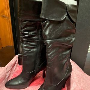 NEW in box! Steve Madden Selia Boots